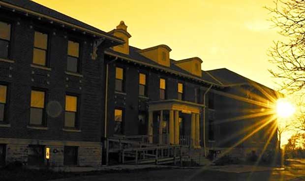 Edinburgh Manor